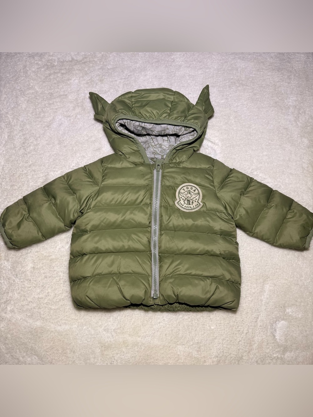 Baby Gap -Yoda - Star Wars Puffer Hooded Jacket green olive- Sz 6-12 months